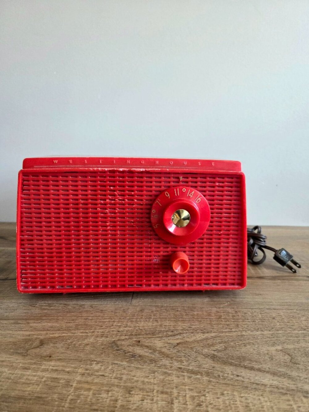 Vintage Westinghouse Red Plastic Radio Electronics. Some wear. Working condition